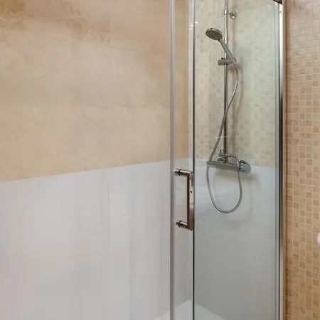 Appartement Inmalaga Uncibay Square 2 *